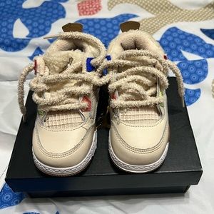 Where the wild things are Jordan Retro 4s Toddler 7C